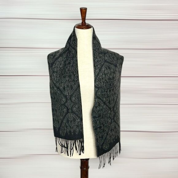Grant Thomas Cashmere Scarf Gray Paisley Print Fringes made in Germany Unisex - Picture 6 of 10